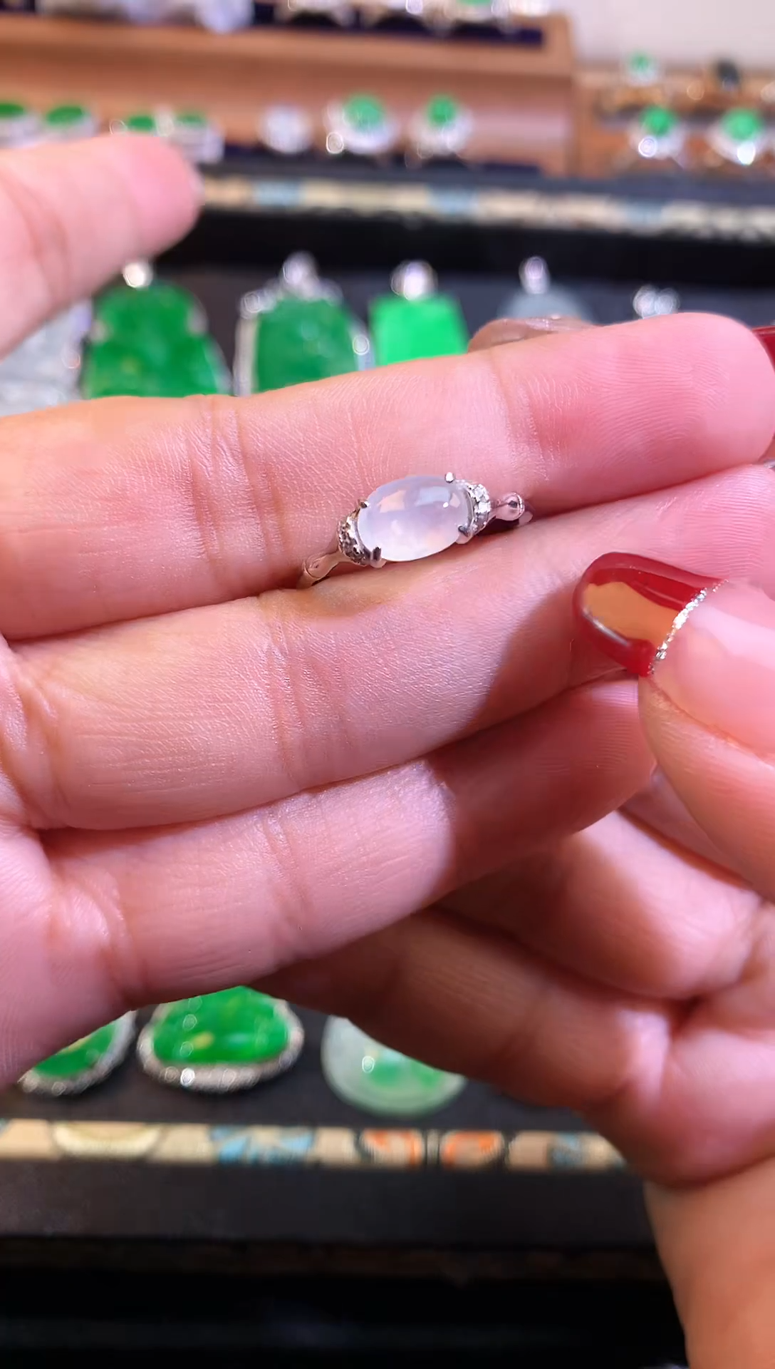 【闪购商品】翡翠戒指银S925镶嵌缅甸天然A货翡翠