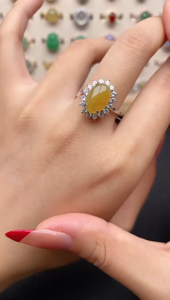 【闪购商品】翡翠戒指银S925镶嵌一物一证一礼盒