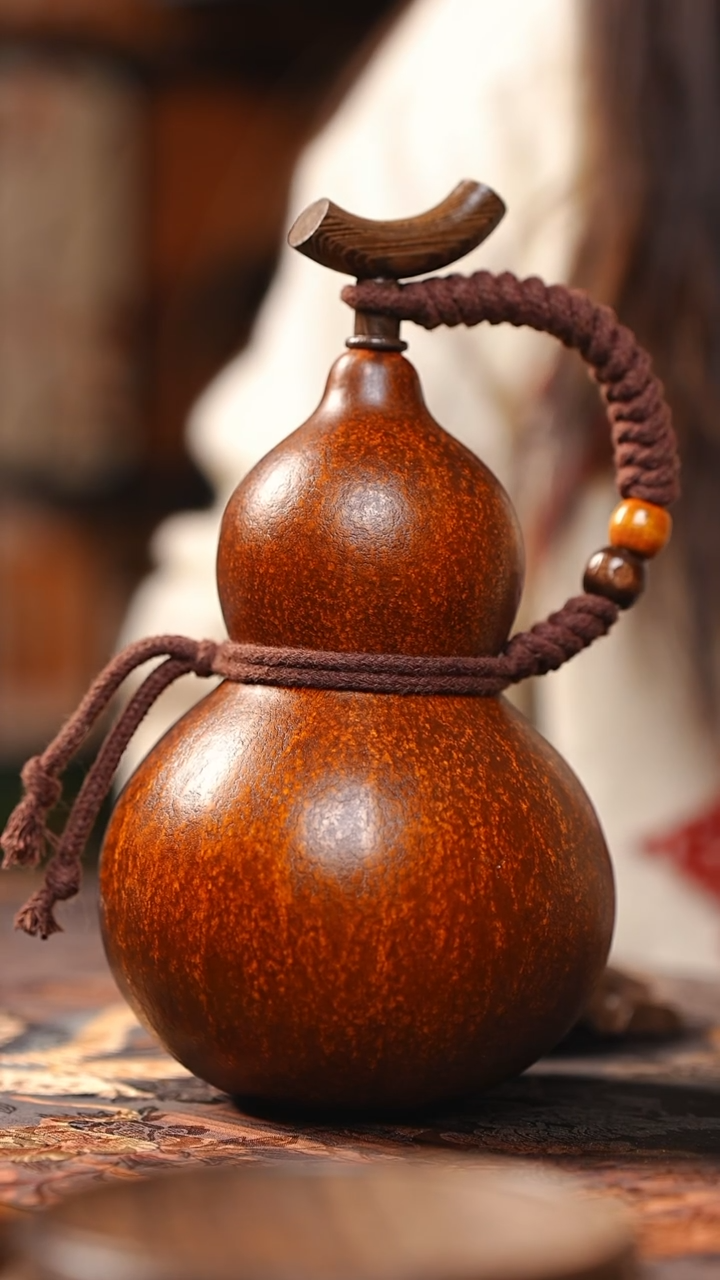 【闪购商品】RR167大漆酒葫芦不包手串及旋转底座