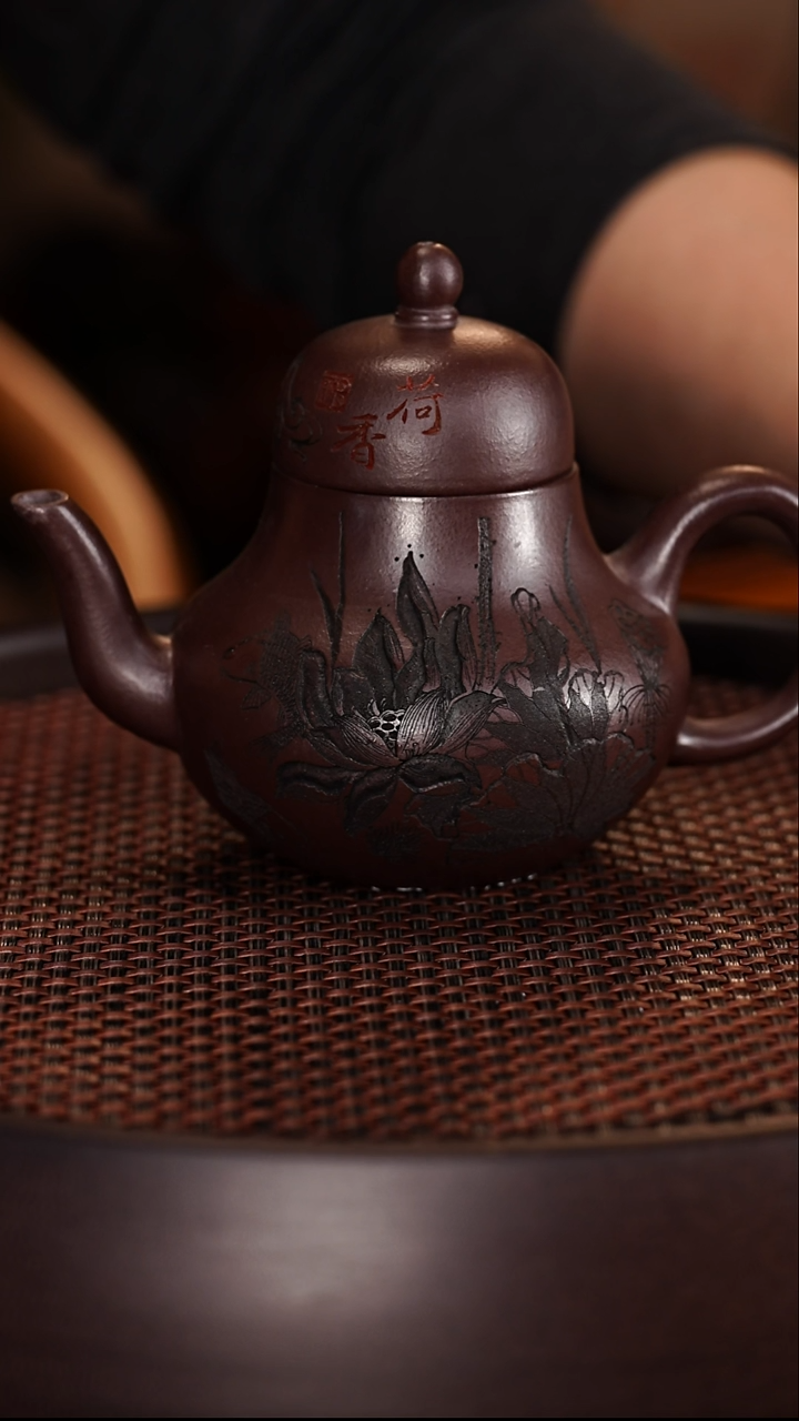 茶壶紫砂宜兴紫砂壶深井紫茄泥思婷260cc