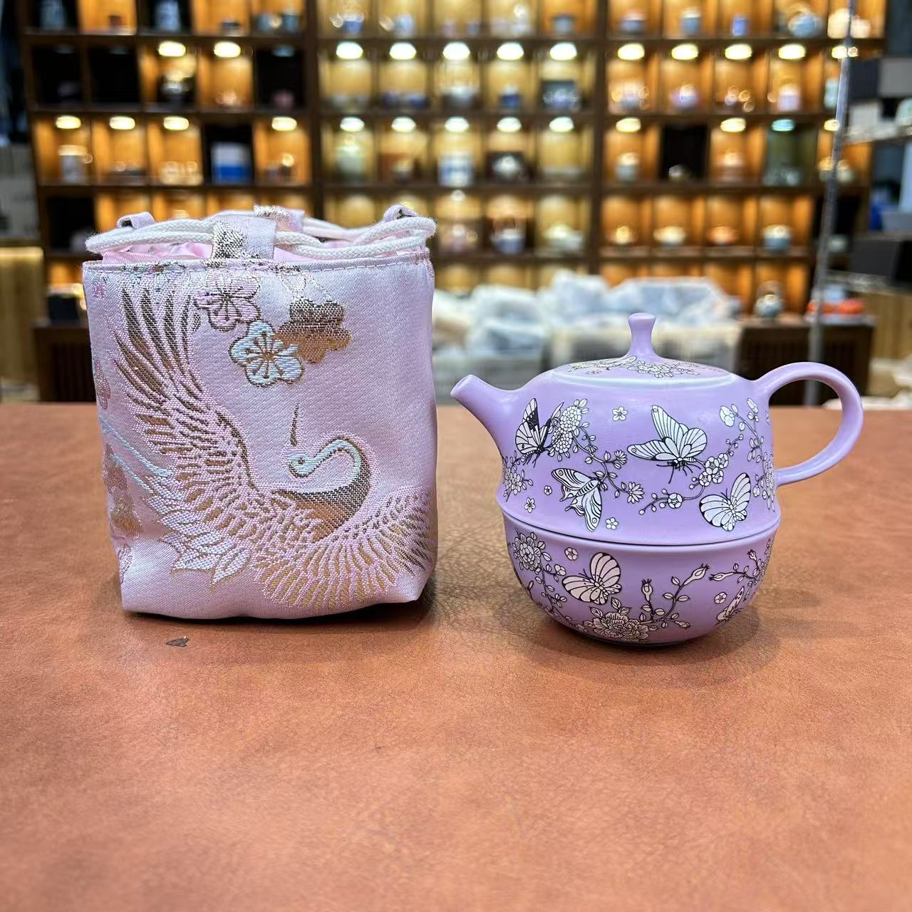 ZH3940-紫汝蝶恋花个人泡一壶一杯+万花四方刺绣袋家用陶瓷高档