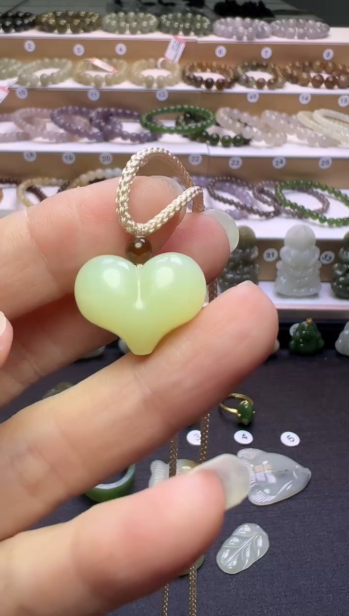 颈饰未镶嵌和田玉283号链接