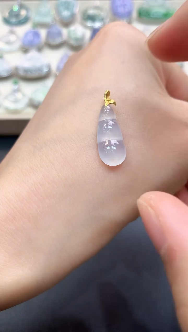 【闪购商品】翡翠吊坠(不含链)18K金镶嵌b6    