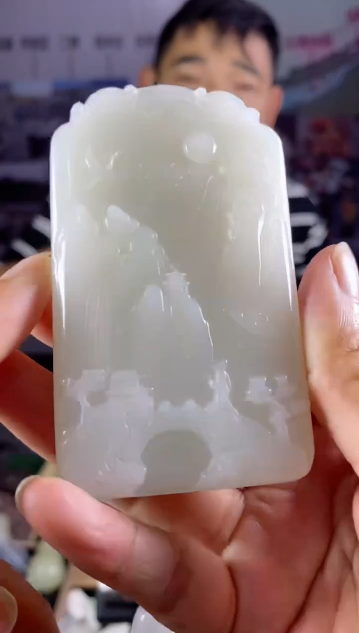 天然玉石未镶嵌颈饰