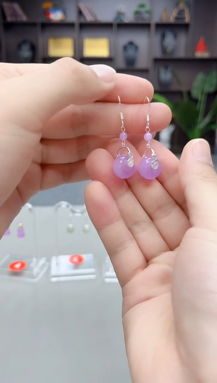 未镶嵌石英质玉（天山翠）耳饰S02