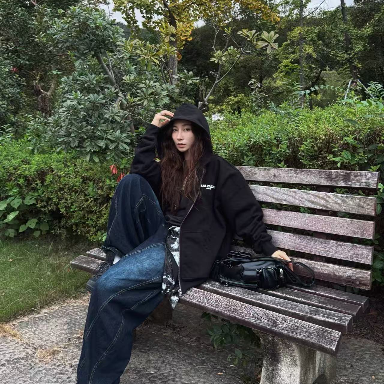 拉链卫衣纯色宽松情侣拉链开衫时尚春季情侣套装大牌明星同款卫衣