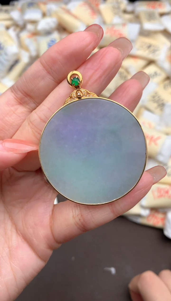 【闪购商品】翡翠挂件18K金镶嵌一