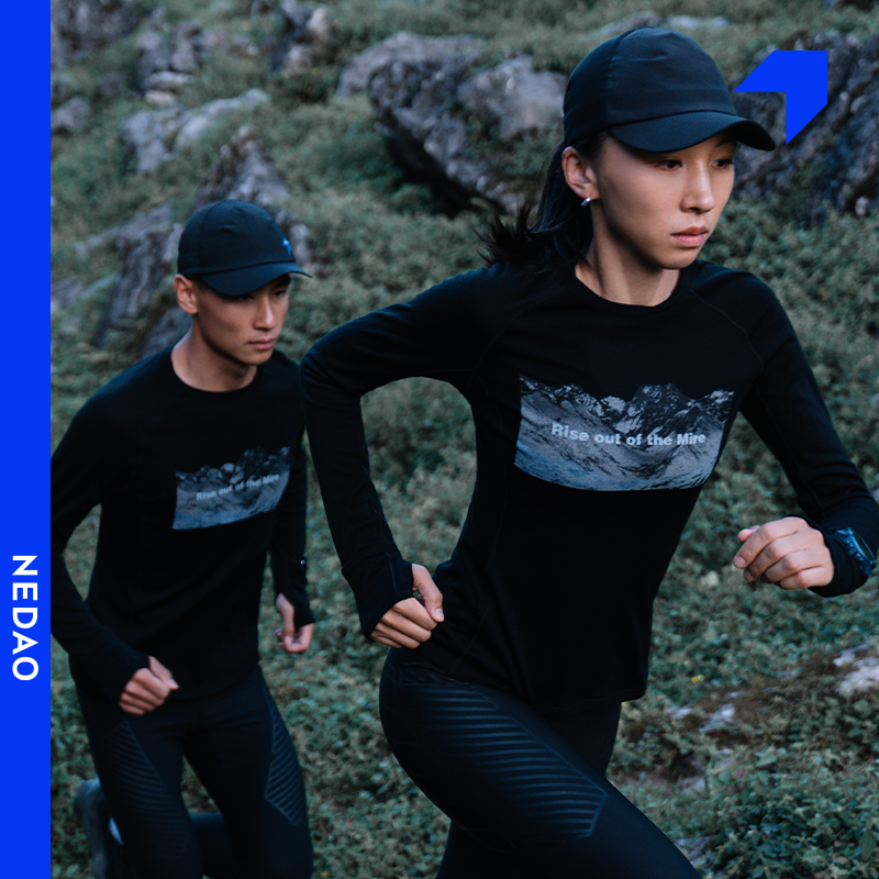 内道新品美利奴羊毛圆领印花长袖吸汗保暖男女同款越野跑步运动T