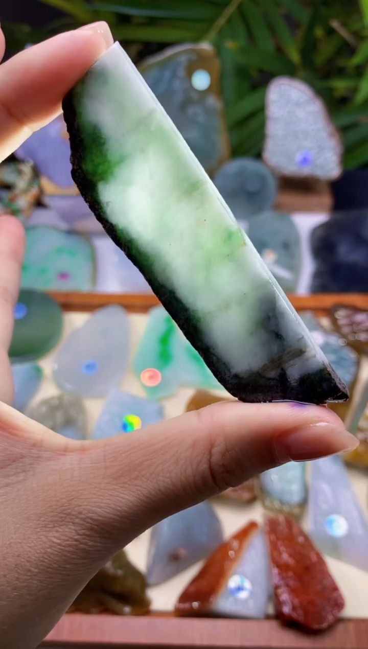 定制翡翠未镶嵌翡翠