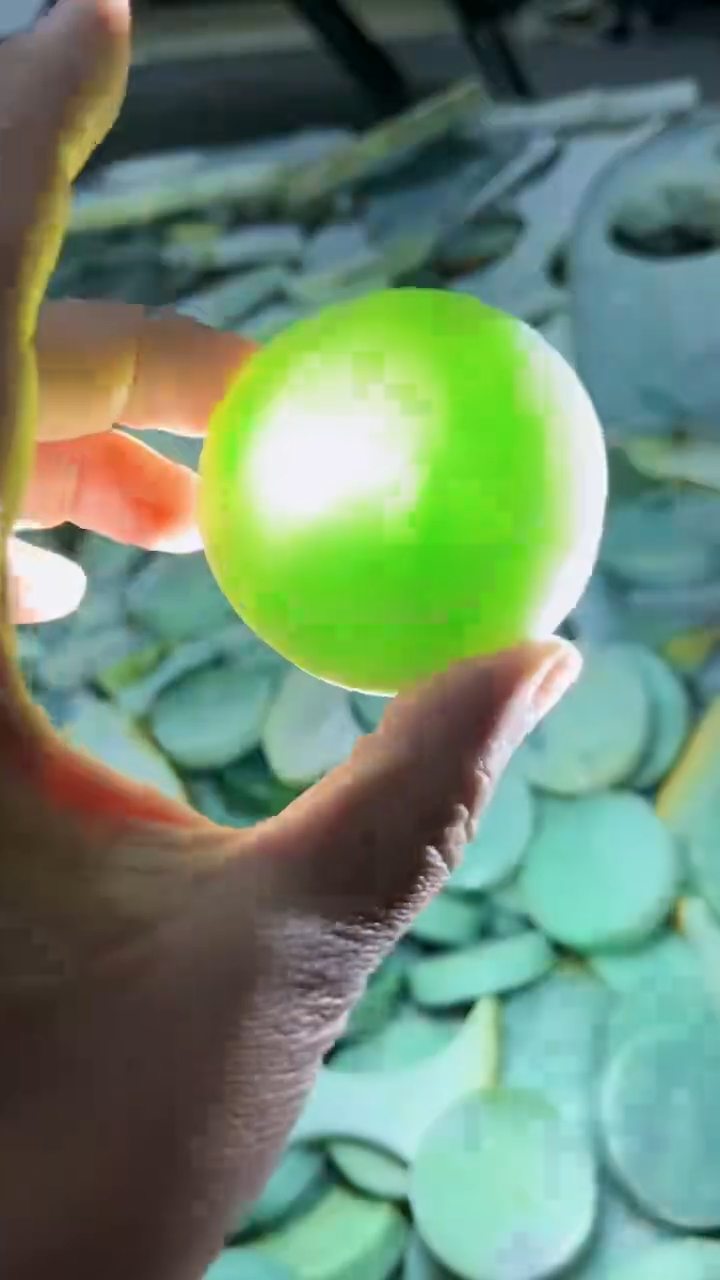 【闪购商品】翡翠挂件未镶嵌A货康壹090