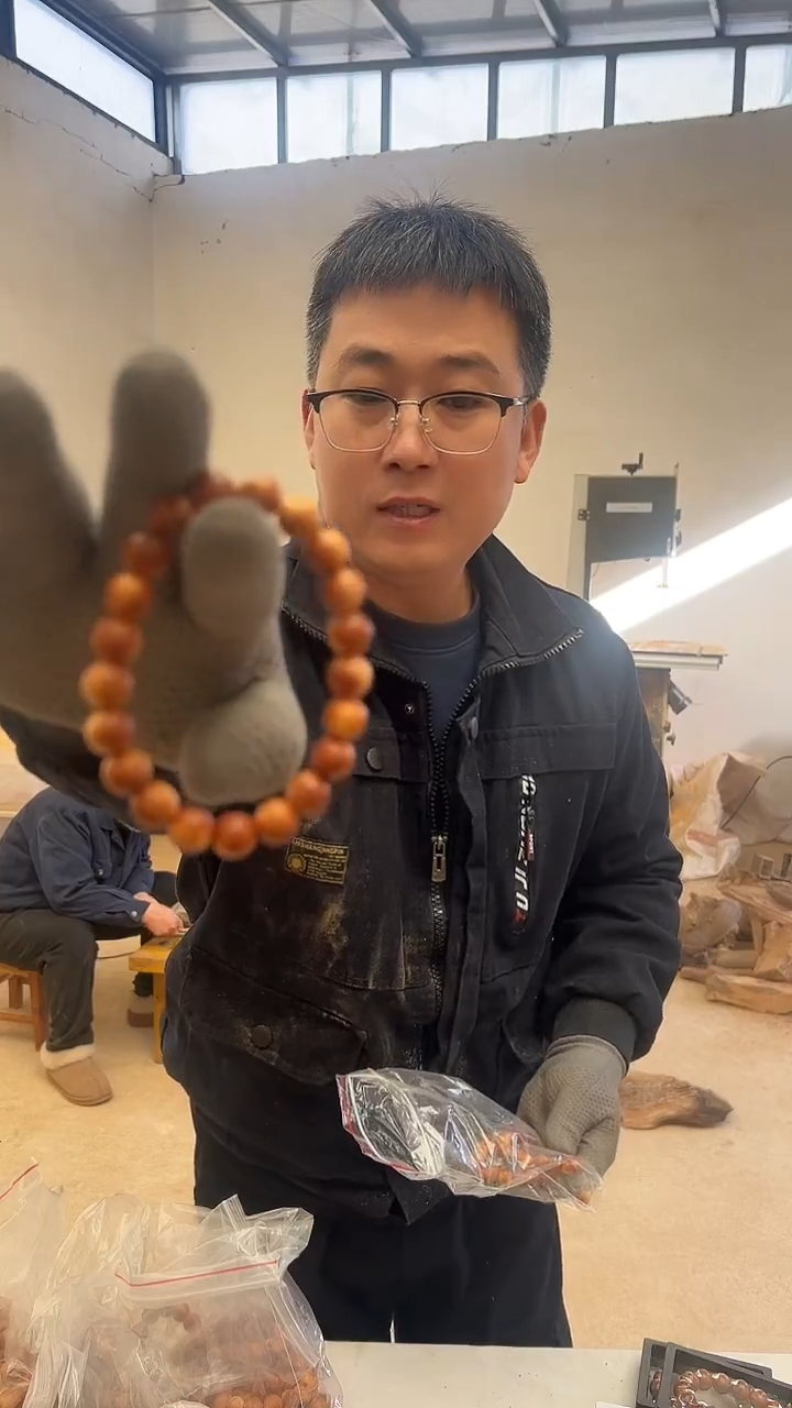 柏木（崖柏）把件太行陈化崖柏满红油1.0单圈崖柏手串