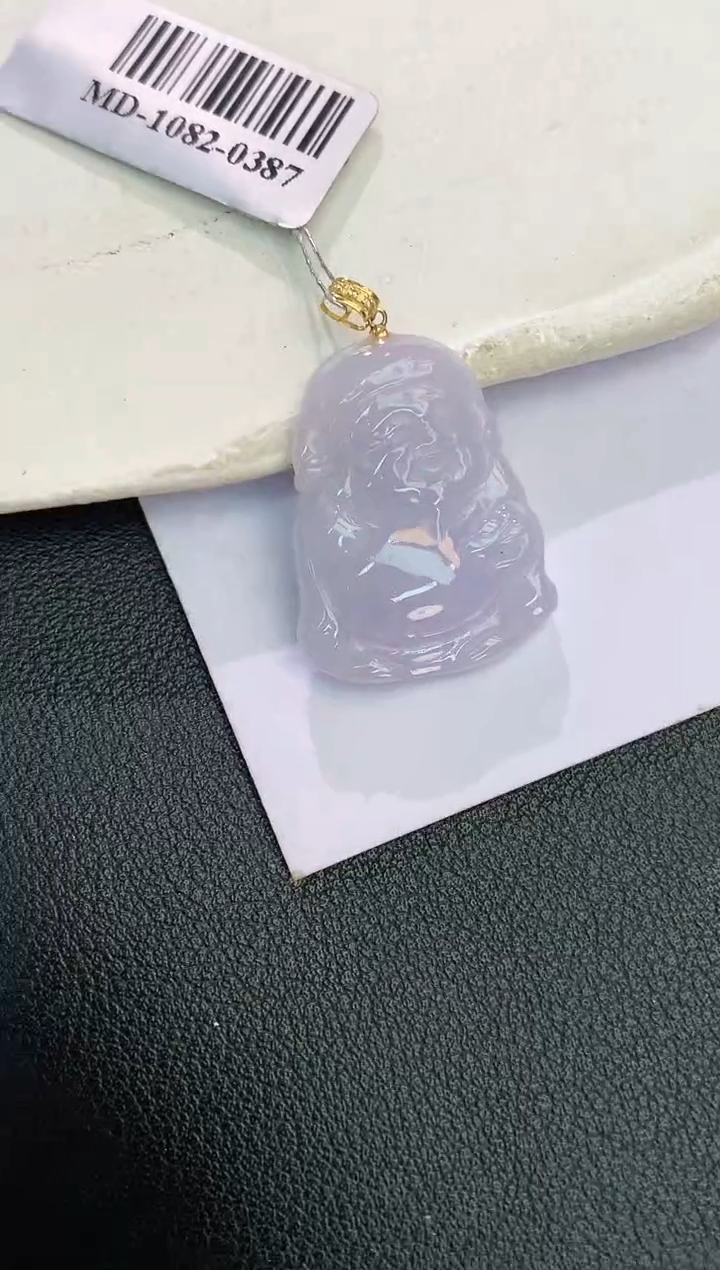 颈饰18K金镶嵌翡翠赠礼盒证书 珍珍