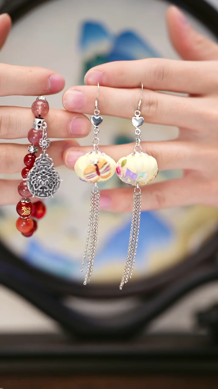 织绣73黔东南苗族刺绣