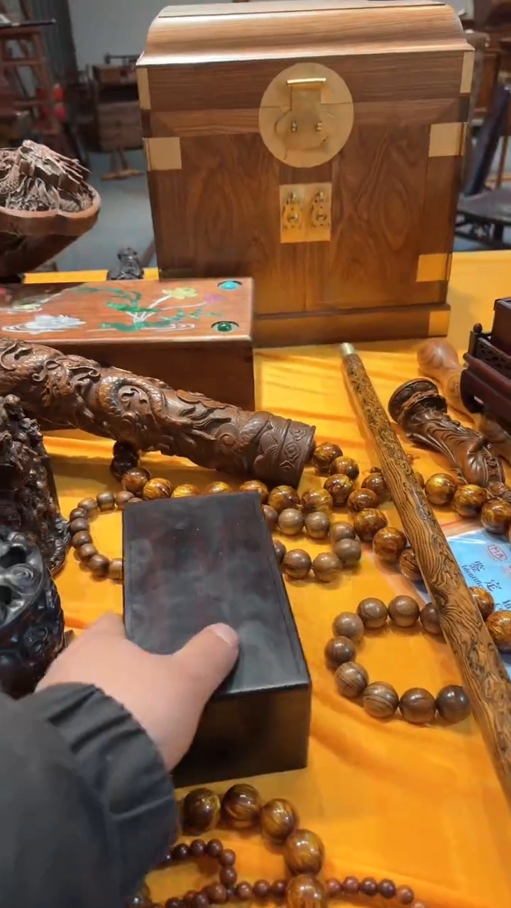 【闪购商品】木木艺紫檀机关盒138