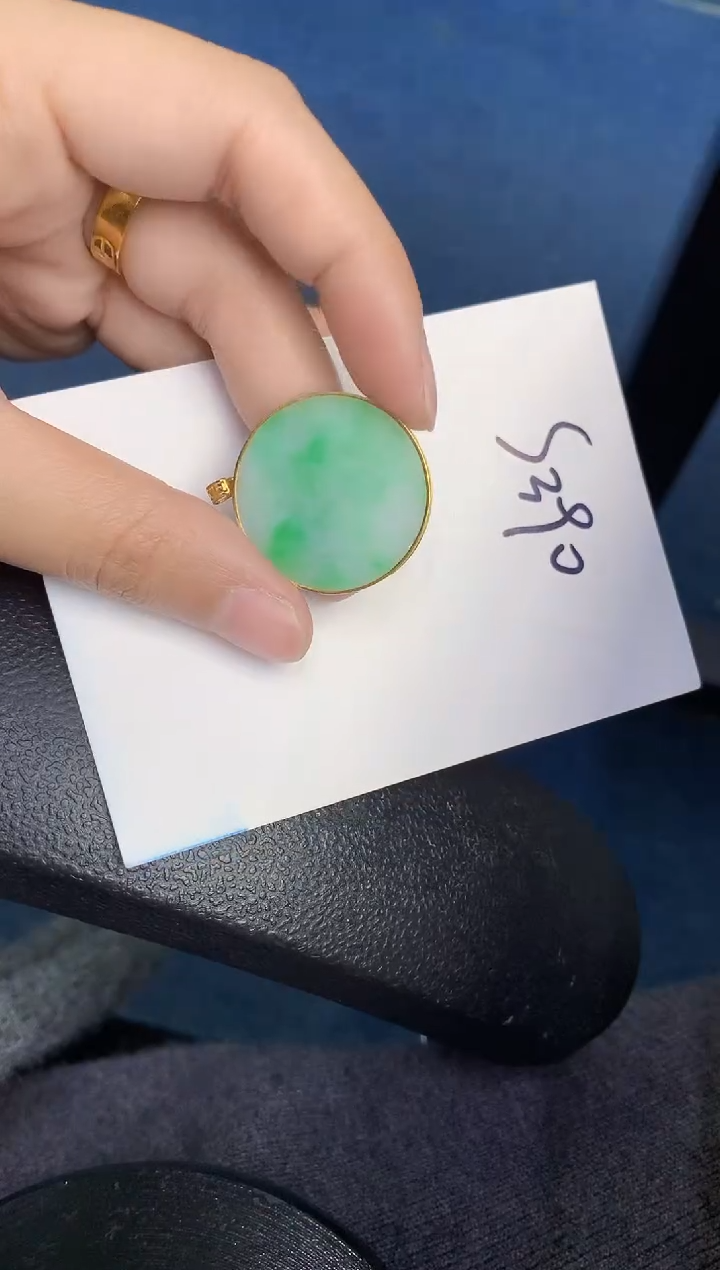 【闪购商品】翡翠颈饰18K金镶嵌000000000