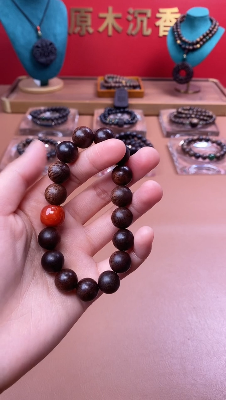【闪购商品】沉香手串越南红油玉化红棋1.2单圈设计款