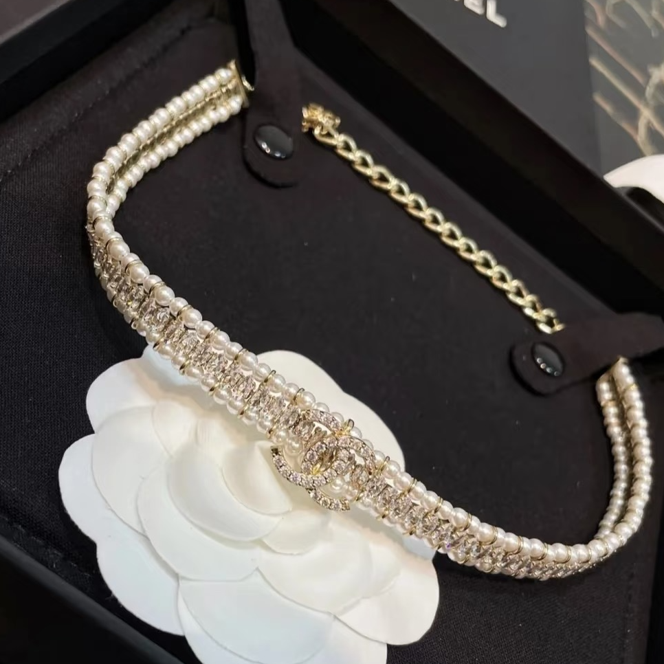 全新未使用 Chanel/香奈儿 小花6欢 22K珍珠双C项链choker