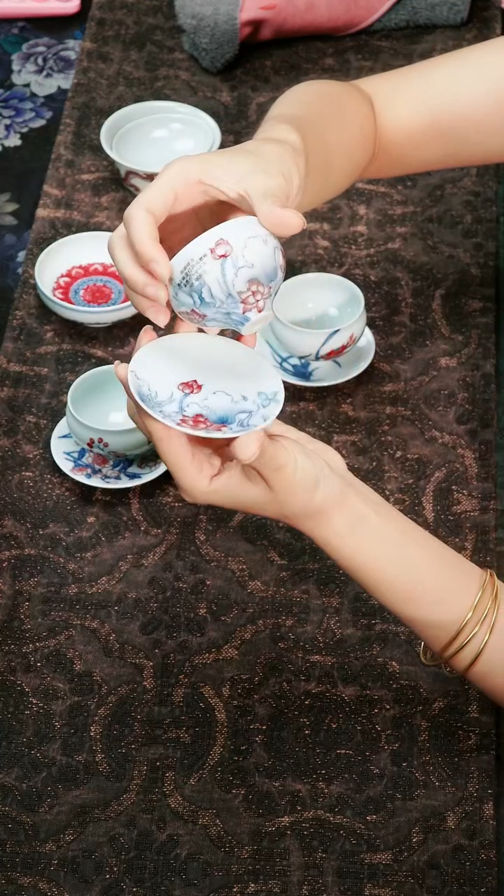 布艺?**妮别具一阁布艺尺寸杯加垫