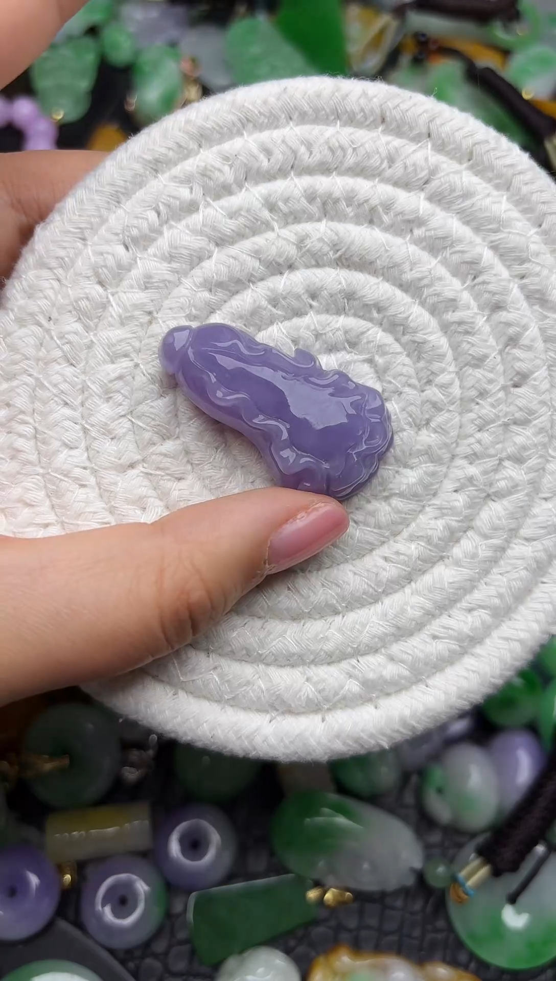 颈饰未镶嵌翡翠缅甸翡翠吊坠