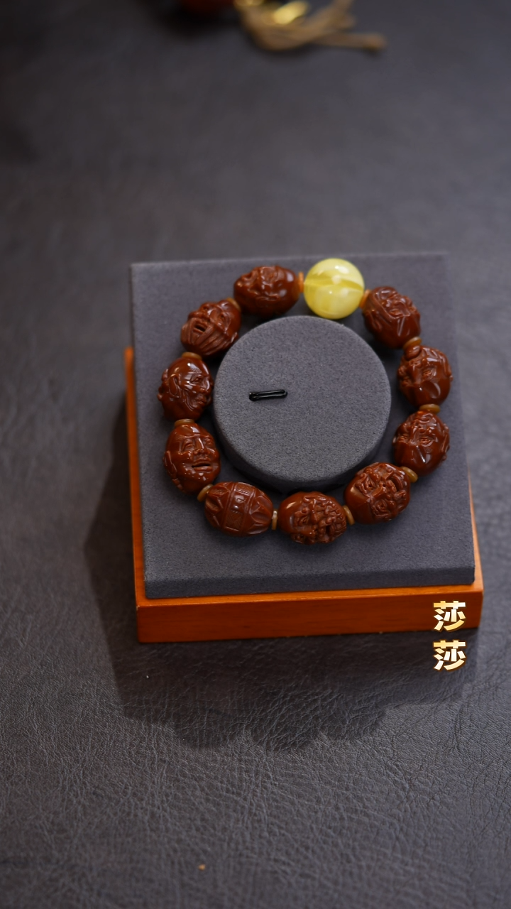 吊坠橄榄核换**度橄榄核