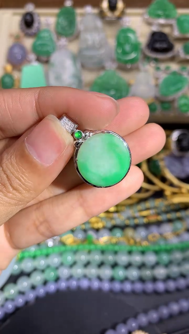 【闪购商品】翡翠颈饰18K金镶嵌206-中国好珍宝