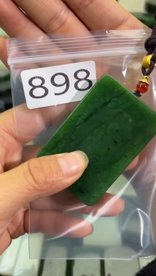 未镶嵌和田玉珠宝半成品牌子
