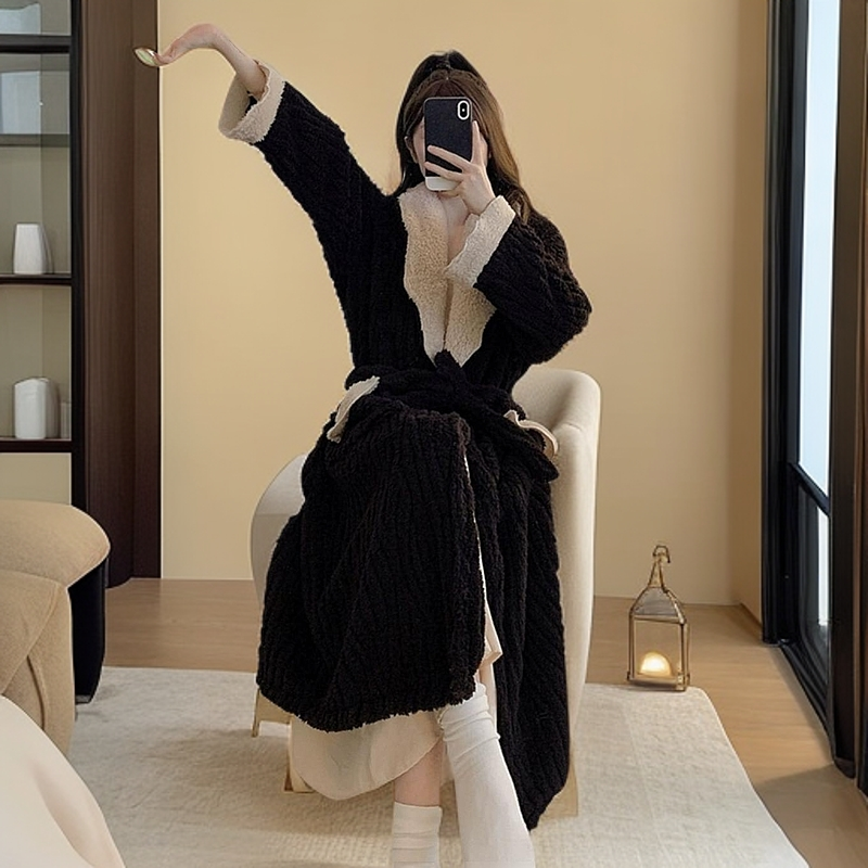 珊瑚绒睡袍女秋冬季中长款2024新款加厚睡衣法兰绒冬季浴袍家居服