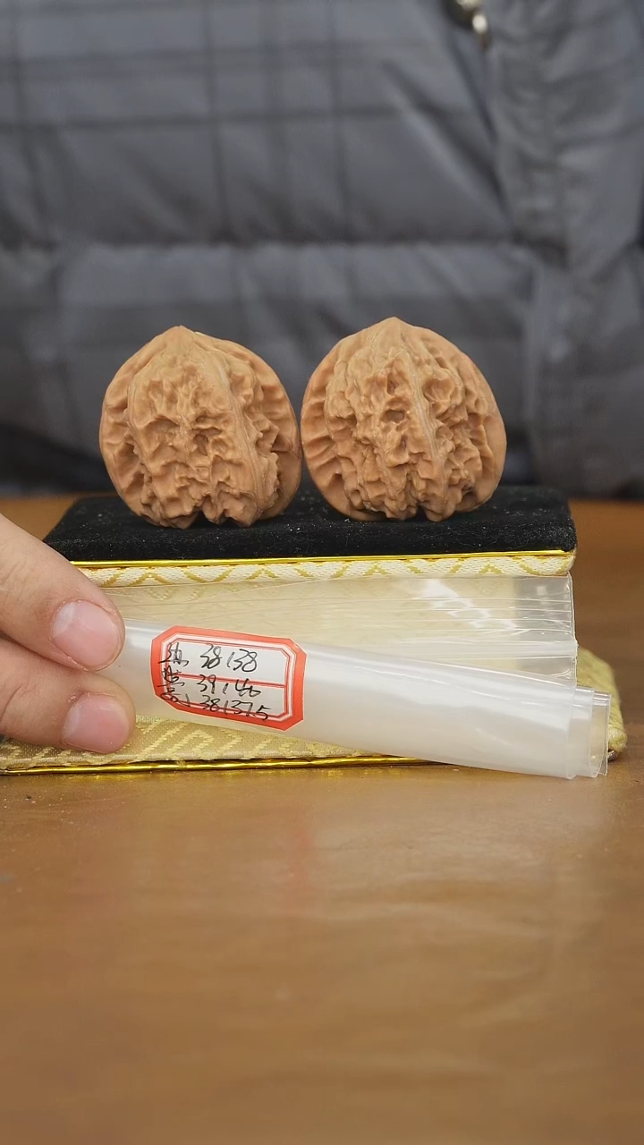 把件文玩核桃马蹄