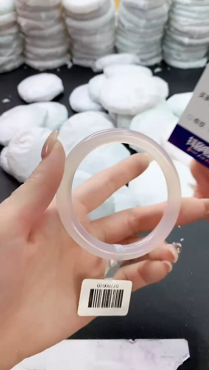 【闪购商品】玛瑙/玉髓手镯未镶嵌363