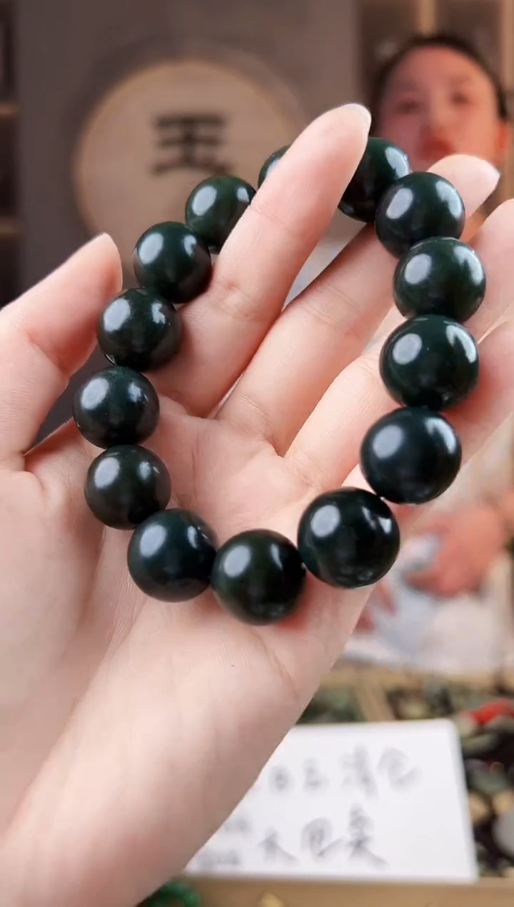 颈饰未镶嵌和田玉拍一发一，多样性发货