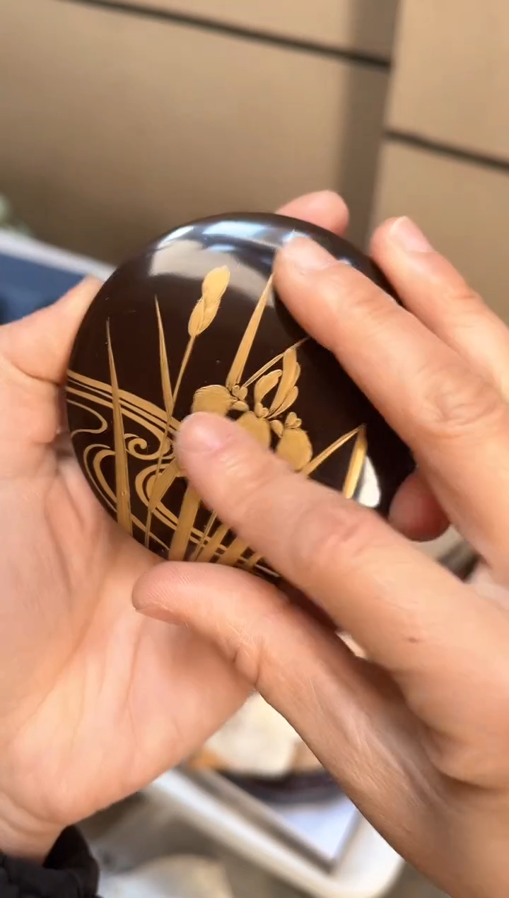 【闪购商品】654654香粉盒