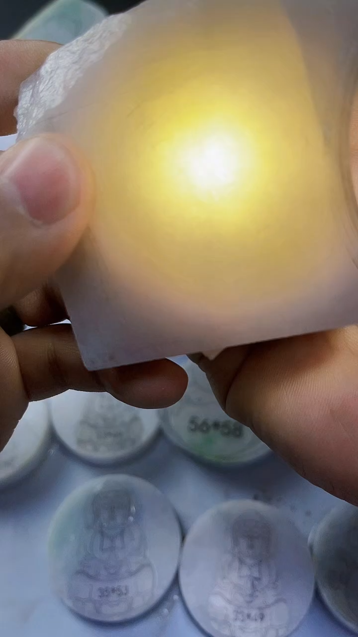 翡翠裸石缅甸天然翡翠A货201