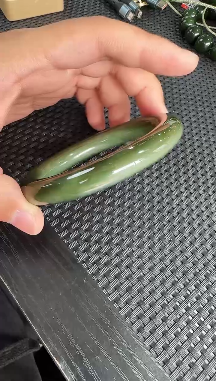 【闪购商品】和田玉（碧玉）手镯未镶嵌约60mm