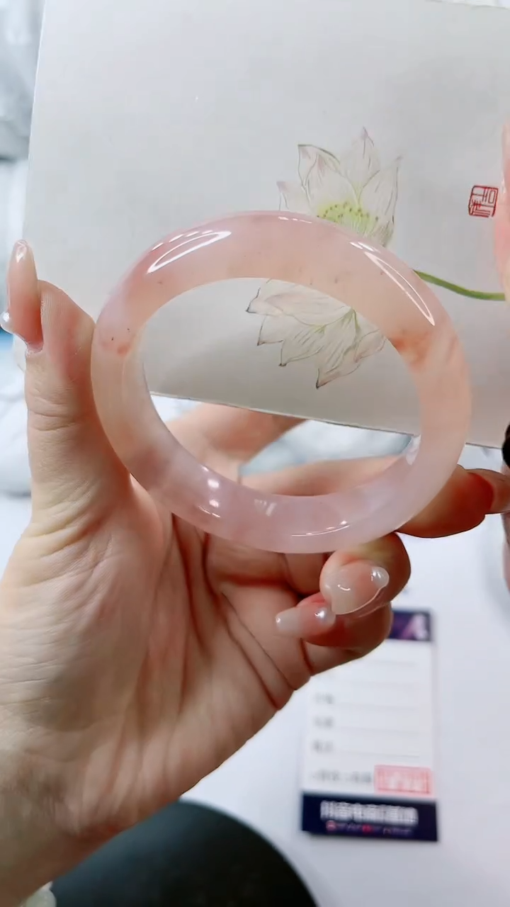 【闪购商品】石英质玉手镯未镶嵌0682683334-多样性发货