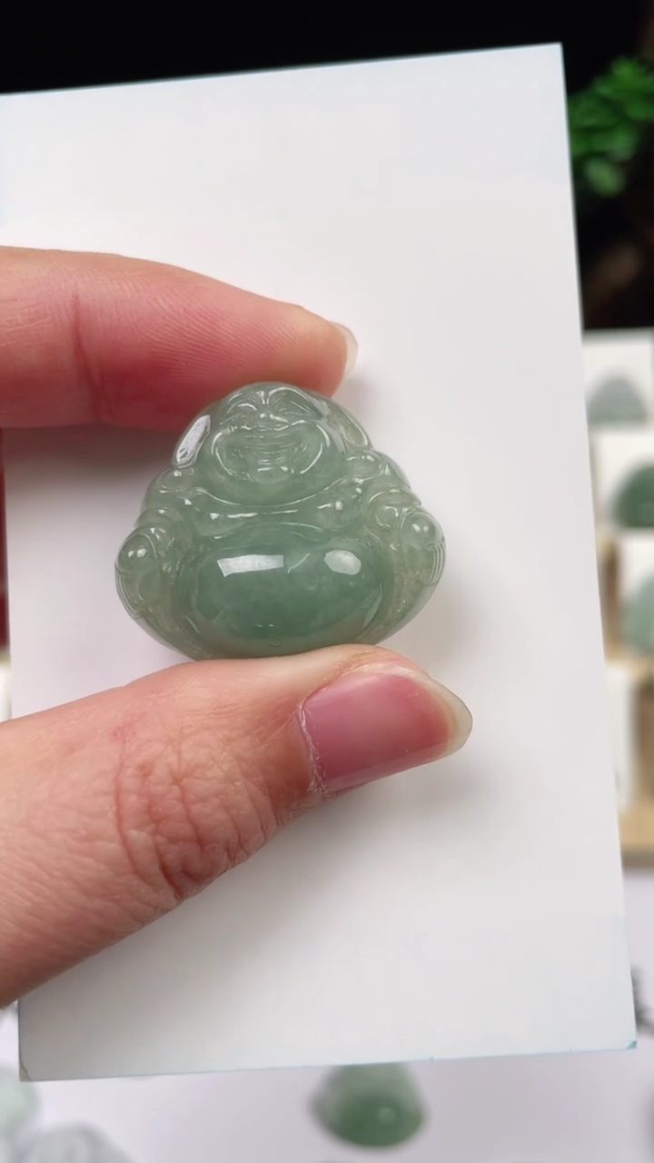 【闪购商品】翡翠颈饰未镶嵌佛公