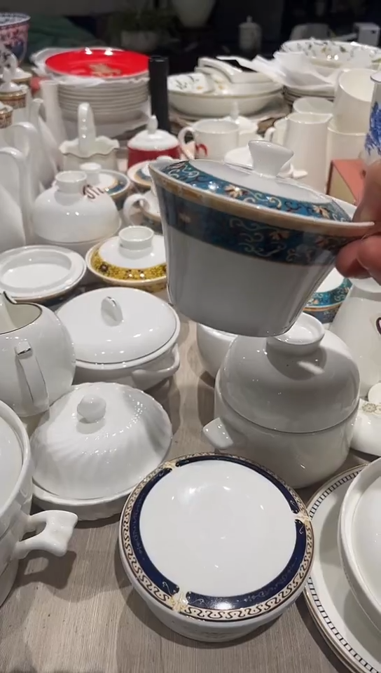 骨瓷隆达骨瓷炖盅1个