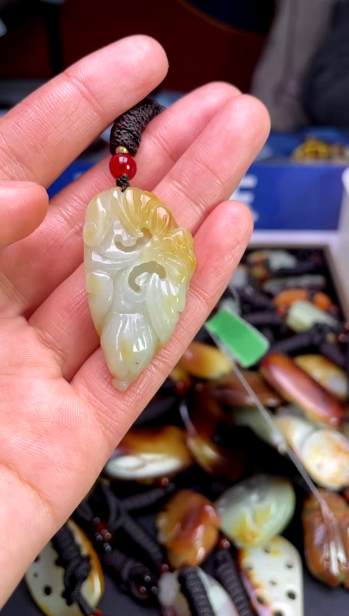 【闪购商品】和田玉颈饰未镶嵌123
