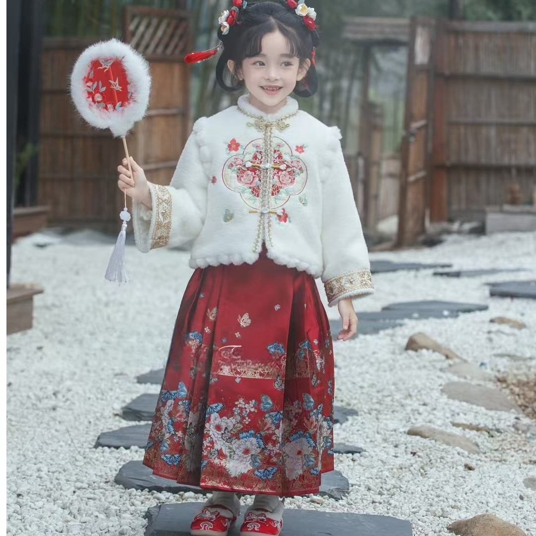 女童中大童汉服中国风女加绒套装新中式冬装刺绣加厚秋冬古风马面