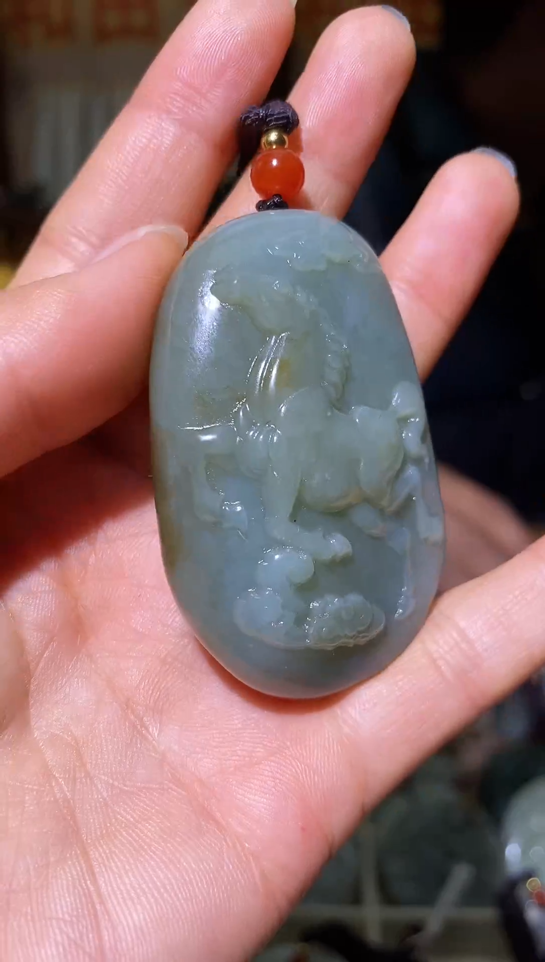 颈饰未镶嵌和田玉1