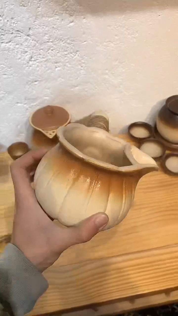 【闪购商品】800ml南瓜竖纹罐罐壶112121