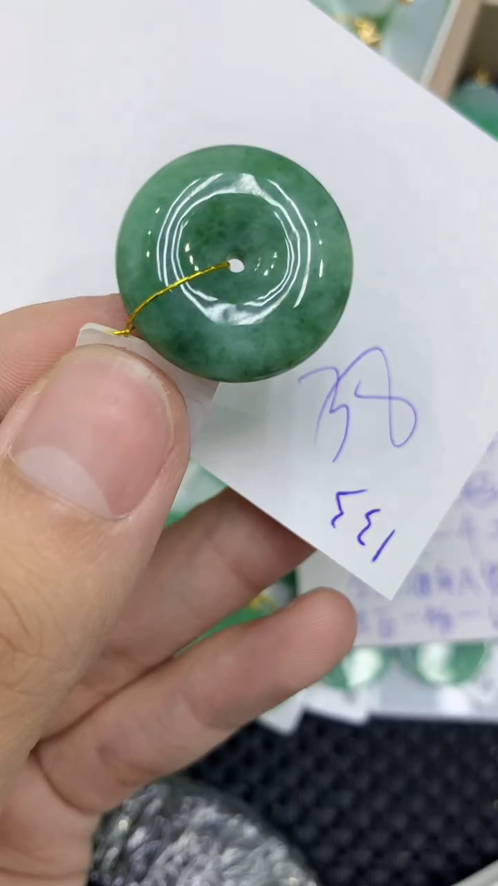 颈饰未镶嵌翡翠缅甸A货翡翠