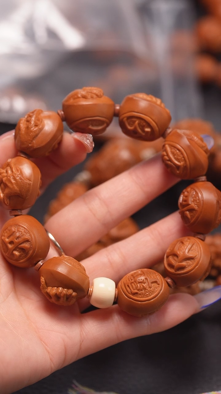 手串橄榄核ℳ***空2.0九字真言