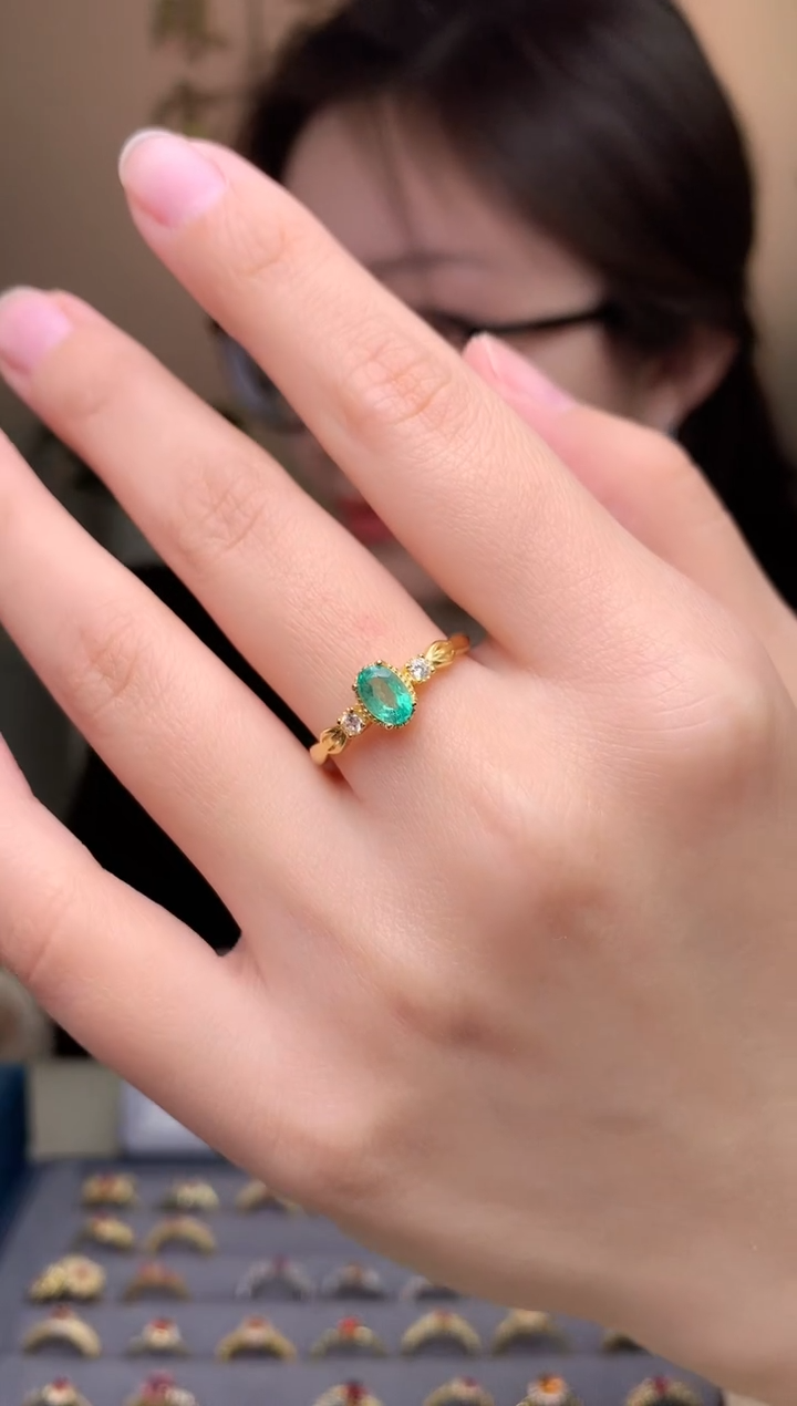 【闪购商品】祖母绿戒指银S925镶嵌戒指