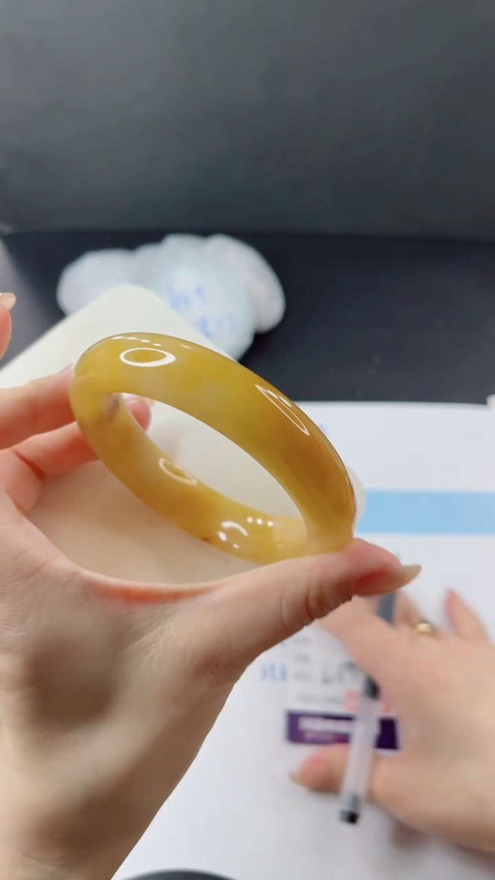 未镶嵌手镯石英质玉多样性发货L139