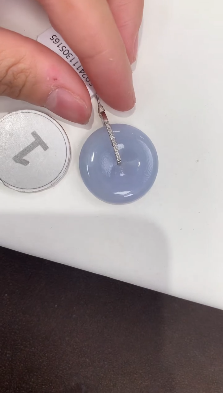 颈饰18K金镶嵌翡翠天然缅甸A货翡翠