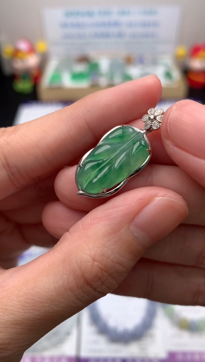 【闪购商品】定制翡翠18K金镶嵌模式推广期24小时鉴赏期