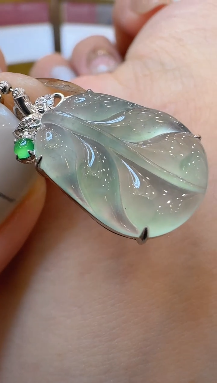 翡翠18K金镶嵌吊坠(不含链)多样性团购发一件