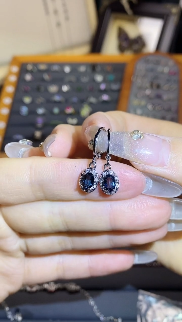 【闪购商品】水晶手链银S925镶嵌A67