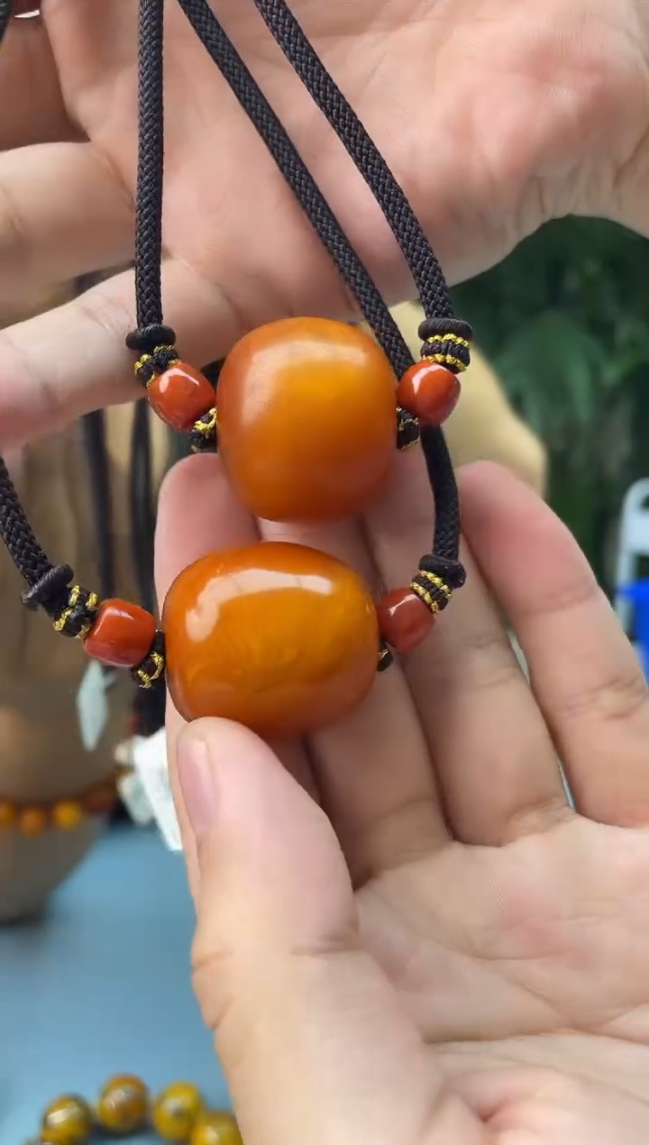 未镶嵌蜜蜡珠宝奇石010，假一罚十多样性发其一