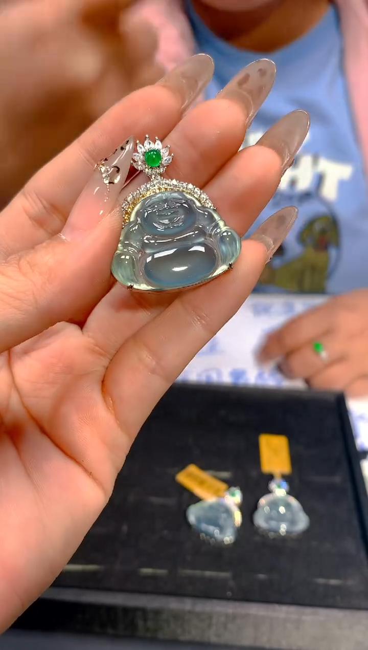 【闪购商品】定制翡翠未镶嵌84定制翡翠 多样性发货（发其一）